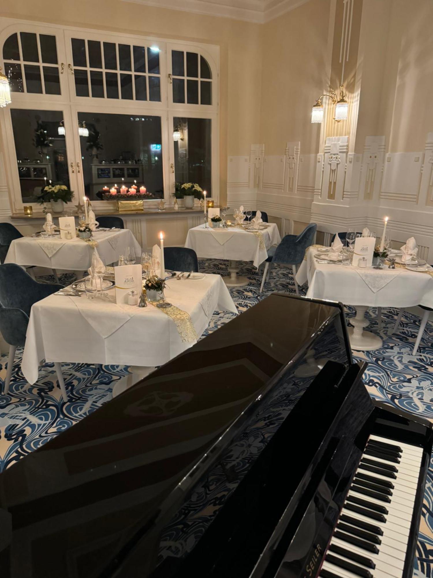 Privat-hotel Aurora Hotel 4*