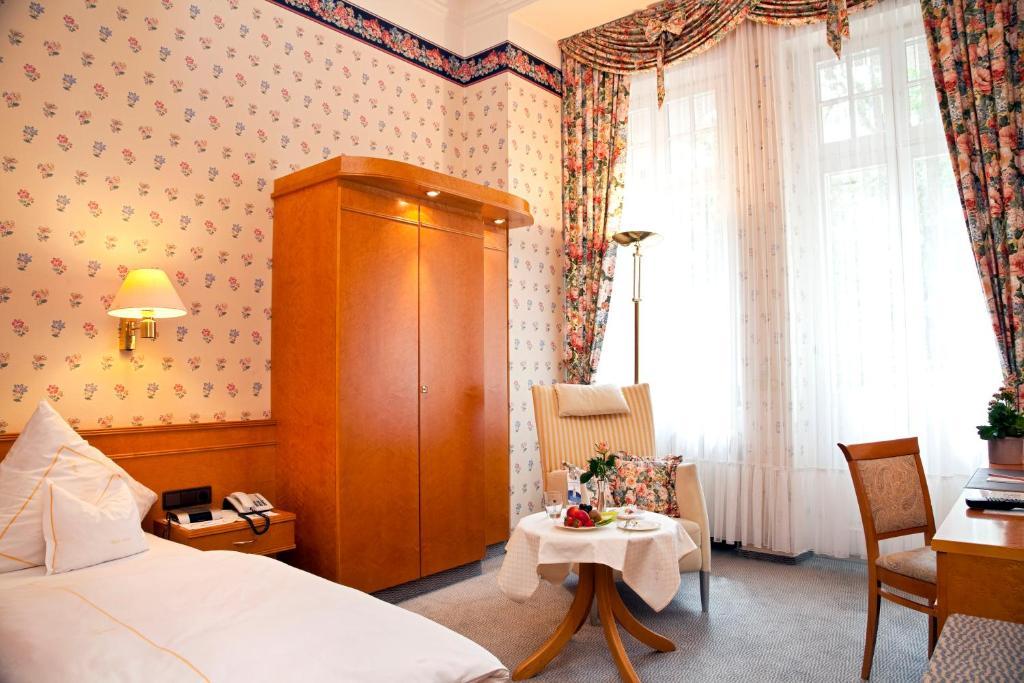 Hotel Privat-hotel Aurora 4*
